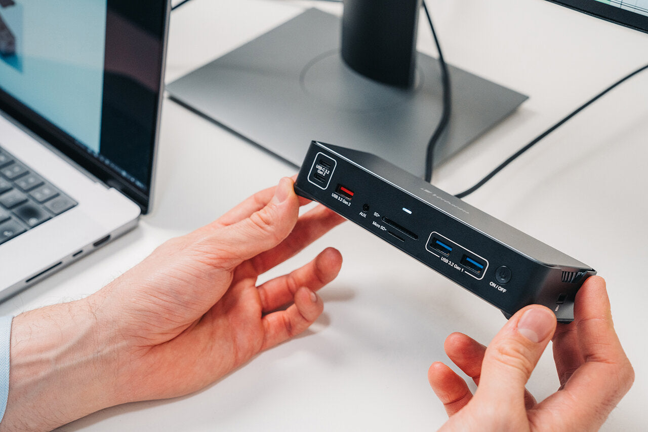 תחנת עגינה Verbatim CDS-15 Type-C 100W-PD 2xHDMI DP