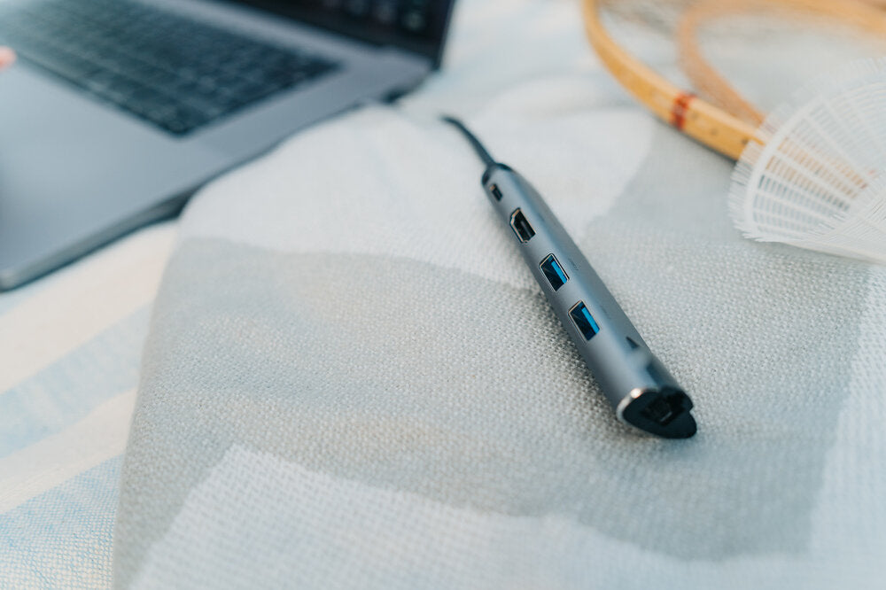 תחנת עגינה Verbatim USB HDMI Lan