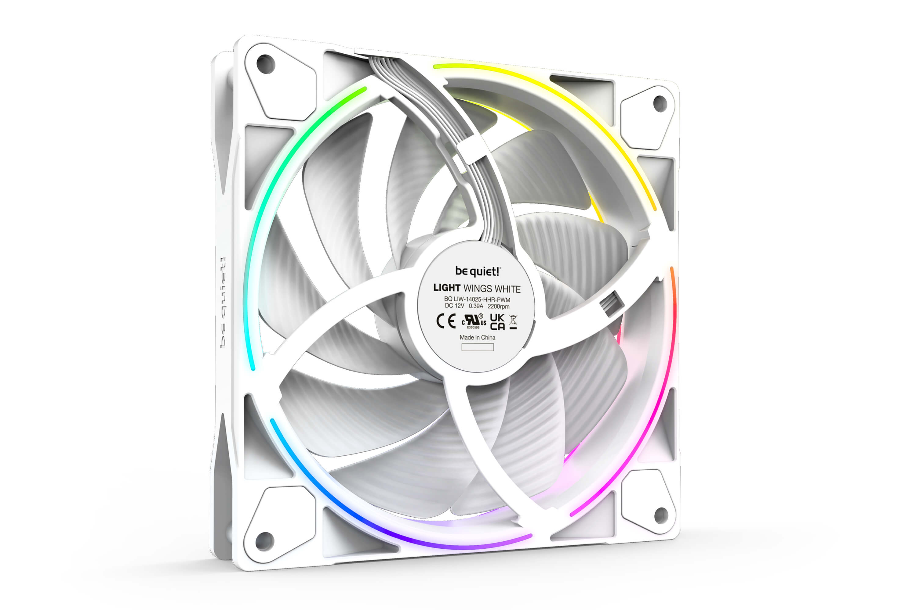 ערכת מאווררים למארז בצבע לבן Be Quiet! Light Wings PWM High-Speed 3x Fans 140mm