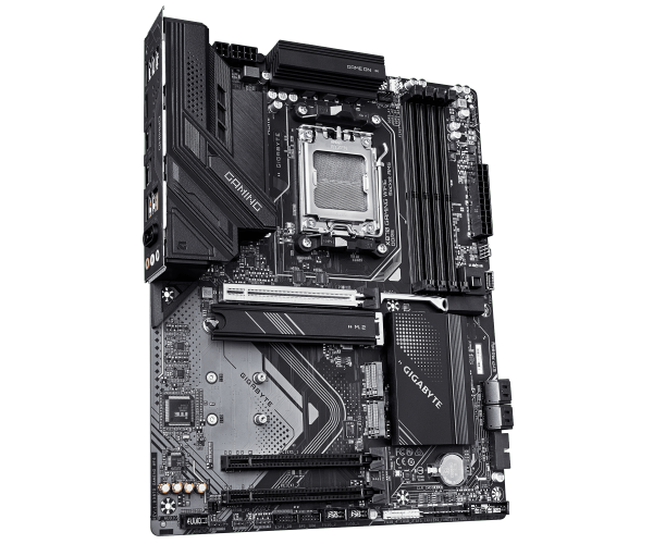 לוח אם GIGABYTE X870 GAMING WIFI6 ATX