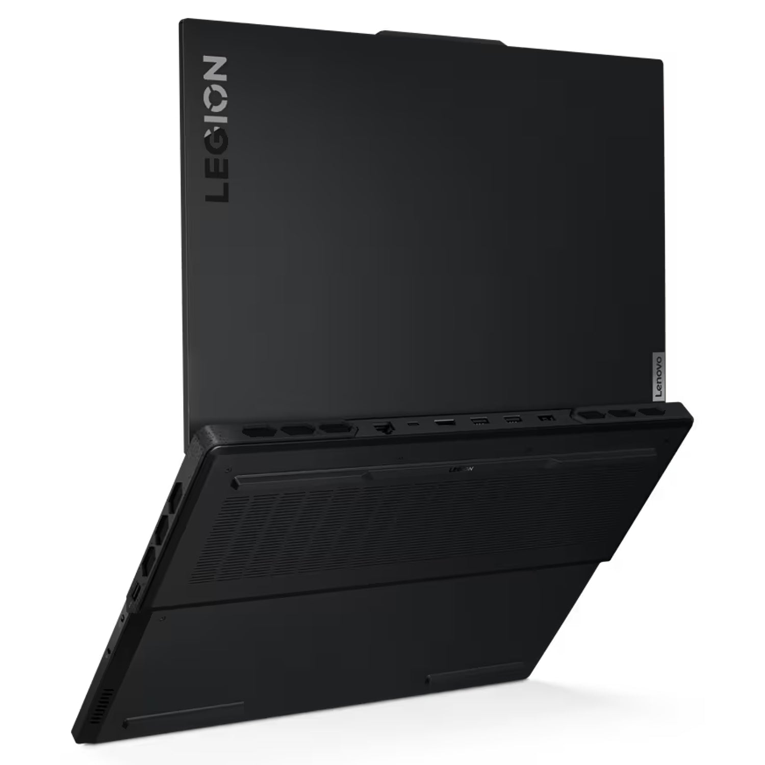 מחשב נייד גיימינג Lenovo Legion Pro 7 16" i9-14900HX/32G/1T/4090-16G/WQXGA/240Hz/11H
